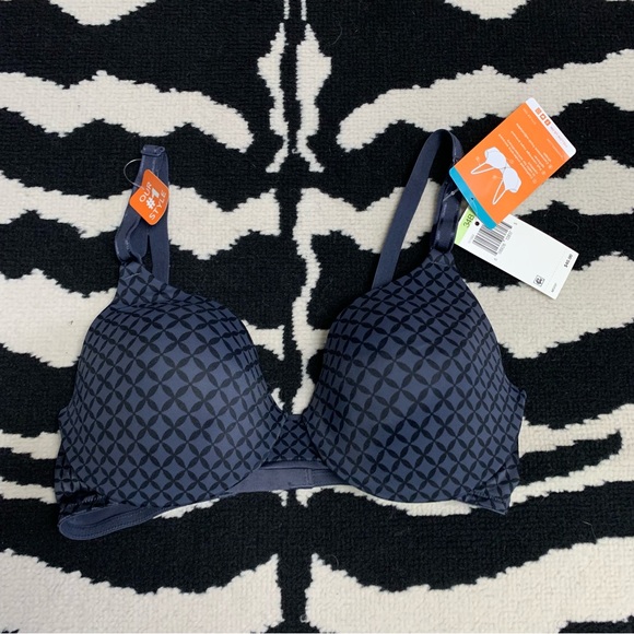 Warners This Is Not A Bra® Cushiones Underwire Lightly Lined T-shirt Bra - Picture 2 of 8